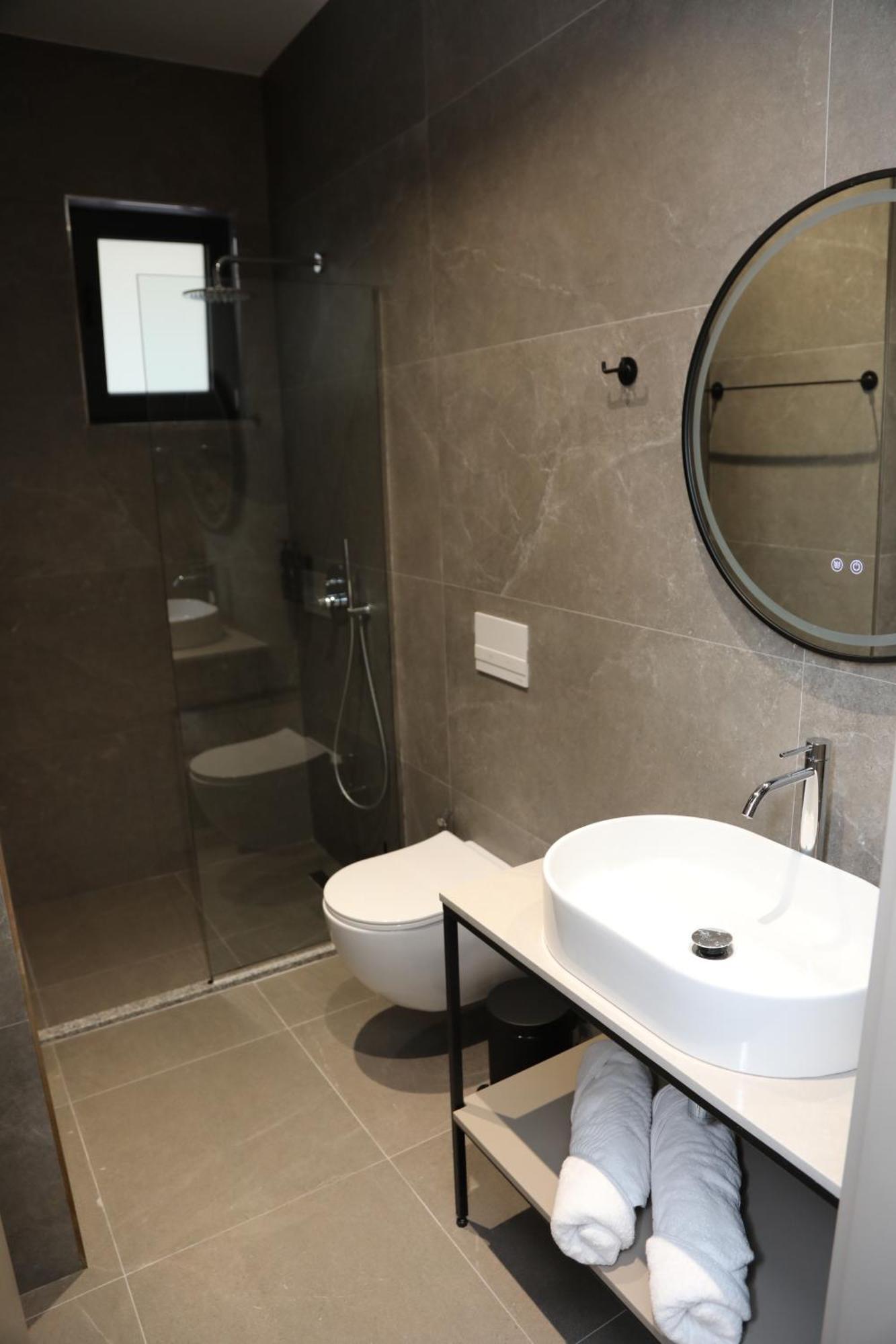 Kruja Luxury Suites Extérieur photo